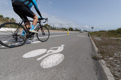 Piste cyclable Antibes-Villeneuve Loubet - Suspension de l’expérimentation pendant l’été Piste cyclable Antibes-Villeneuve Loubet - Suspension de l’expérimentation pendant l’été
