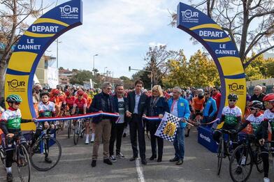 Départ de la 52eme édition du Tour des Alpes Maritimes et du Var  Départ de la 52eme édition du Tour des Alpes Maritimes et du Var