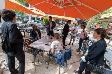 Puget-Théniers : Visite des restaurateurs et cafetiers locaux pour leur réouverture Puget-Théniers : Visite des restaurateurs et cafetiers locaux pour leur réouverture