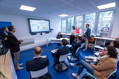 La Commission innovation et numérique de l'Assemblée des Départements de France visite le Smart Corner La Commission innovation et numérique de l'Assemblée des Départements de France visite le Smart Corner