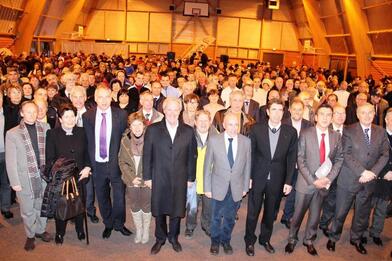 Vœux 2013 - Priorité à l'emploi Vœux 2013 - Priorité à l'emploi