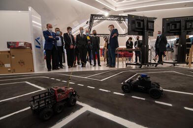 Visite de la Maison de l'Intelligence Artificielle avec le Ministre Franck Riester Visite de la Maison de l'Intelligence Artificielle avec le Ministre Franck Riester