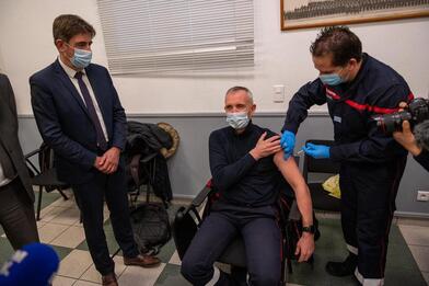 COVID19 - Campagne de vaccination des pompiers de plus de 50 ans COVID19 - Campagne de vaccination des pompiers de plus de 50 ans