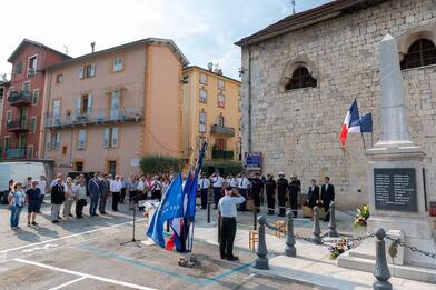 Cérémonie du 14-Juillet à Puget-Théniers Cérémonie du 14-Juillet à Puget-Théniers