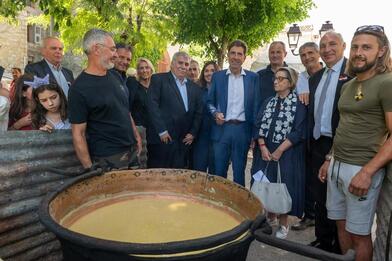 Fête de la Pentecôte à la Croix-sur-Roudoule Fête de la Pentecôte à la Croix-sur-Roudoule