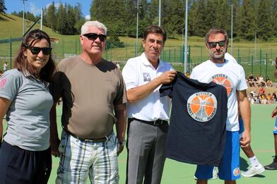 Sports – Des centaines de jeunes en stage de basket à Valberg Sports – Des centaines de jeunes en stage de basket à Valberg