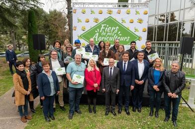 Remise des prix « Fiers de nos agriculteurs » aux médaillés du Concours général agricole Remise des prix « Fiers de nos agriculteurs » aux médaillés du Concours général agricole