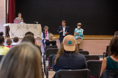 Sensibiliser aux risques naturels via un spectacle de théâtre à Puget-Theniers !  Sensibiliser aux risques naturels via un spectacle de théâtre à Puget-Theniers !