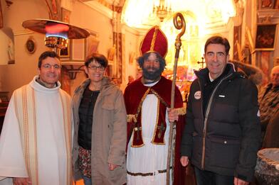 Châteauneuf d'Entraunes – Chaleur humaine castelnovienne pour la Saint Nicolas Châteauneuf d'Entraunes – Chaleur humaine castelnovienne pour la Saint Nicolas