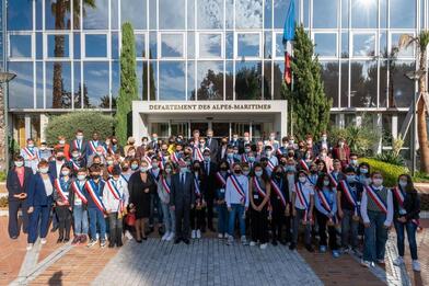 Le Conseil Départemental des Jeunes, une véritable école de la citoyenneté ! Le Conseil Départemental des Jeunes, une véritable école de la citoyenneté !