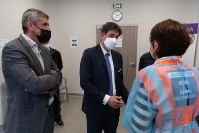 Puget-Théniers - Visite au Centre départemental de vaccination Puget-Théniers - Visite au Centre départemental de vaccination
